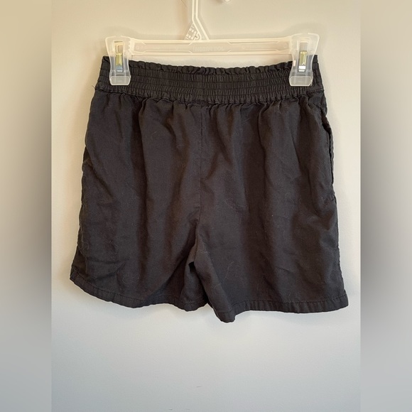 Joe Fresh Girls Shorts - Picture 2 of 5
